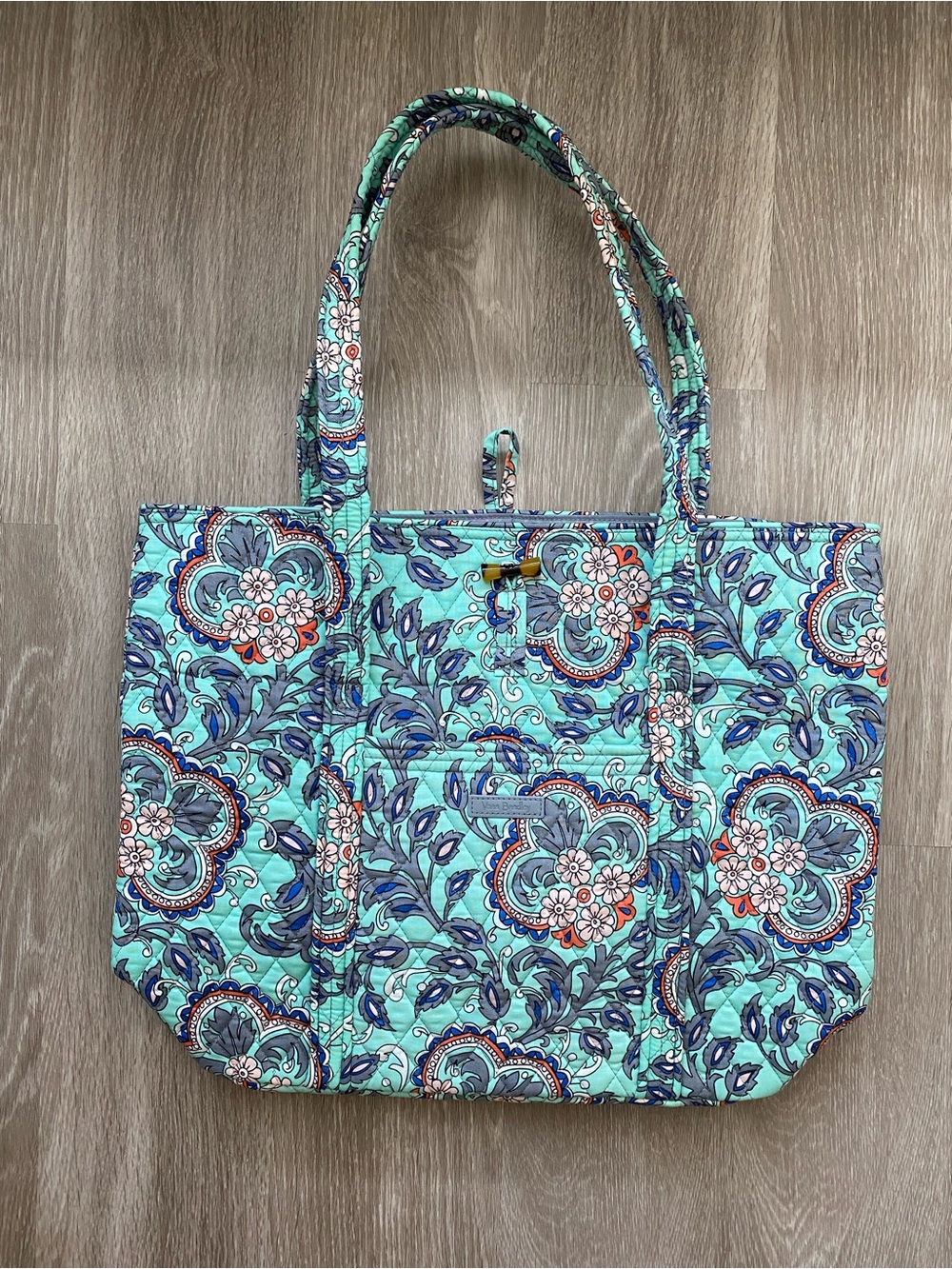 Vera Bradley Tote